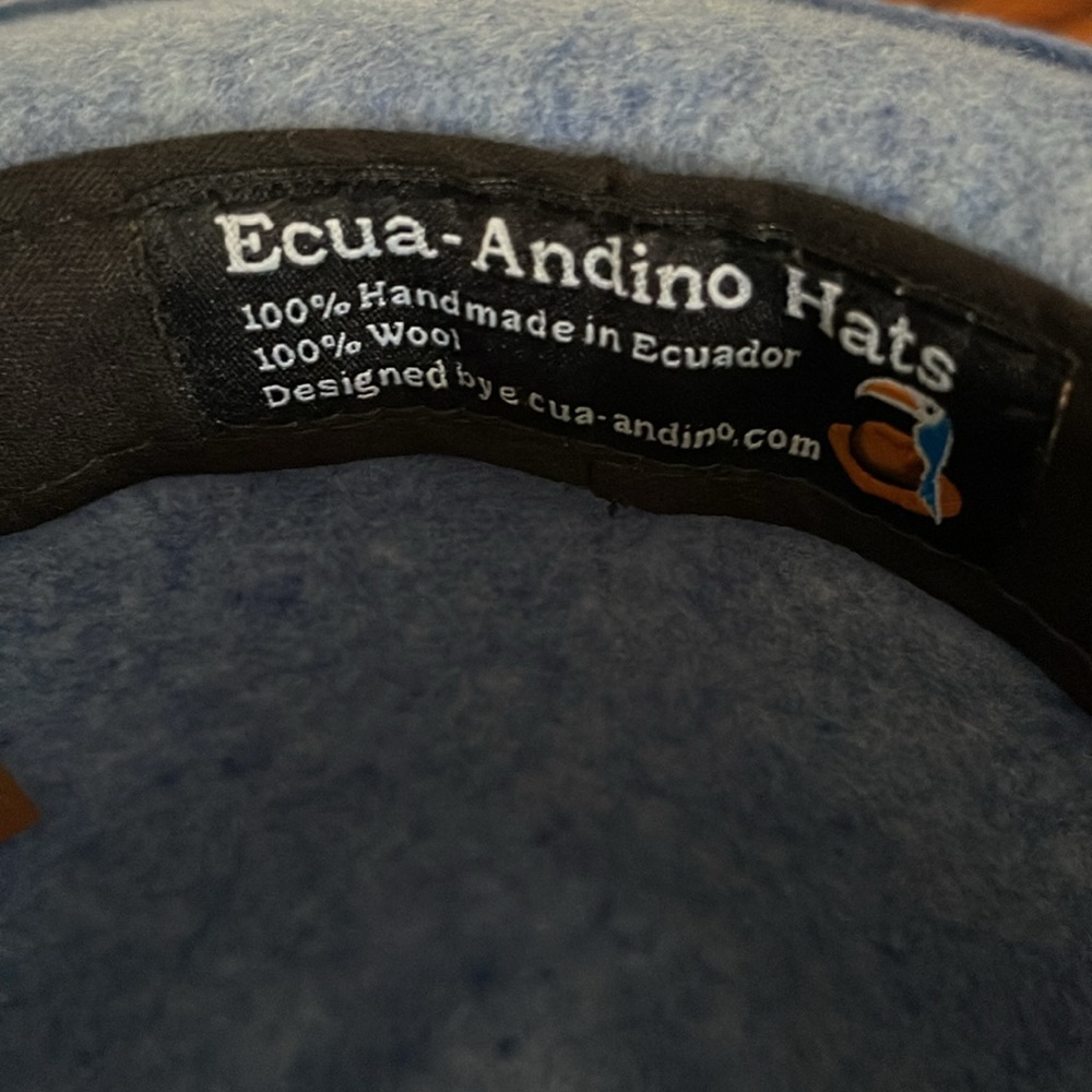Ecua Andino Blue wool Felt Fedora Hat with Feather Accent. 100% wool. - Picture 6 of 9